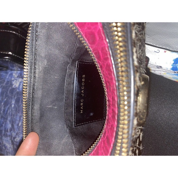 MARC JACOBS‎ Wavy Spot Snapshot Cow Hair Polka dot Crossbody Bag, Black/Multi - Picture 6 of 8